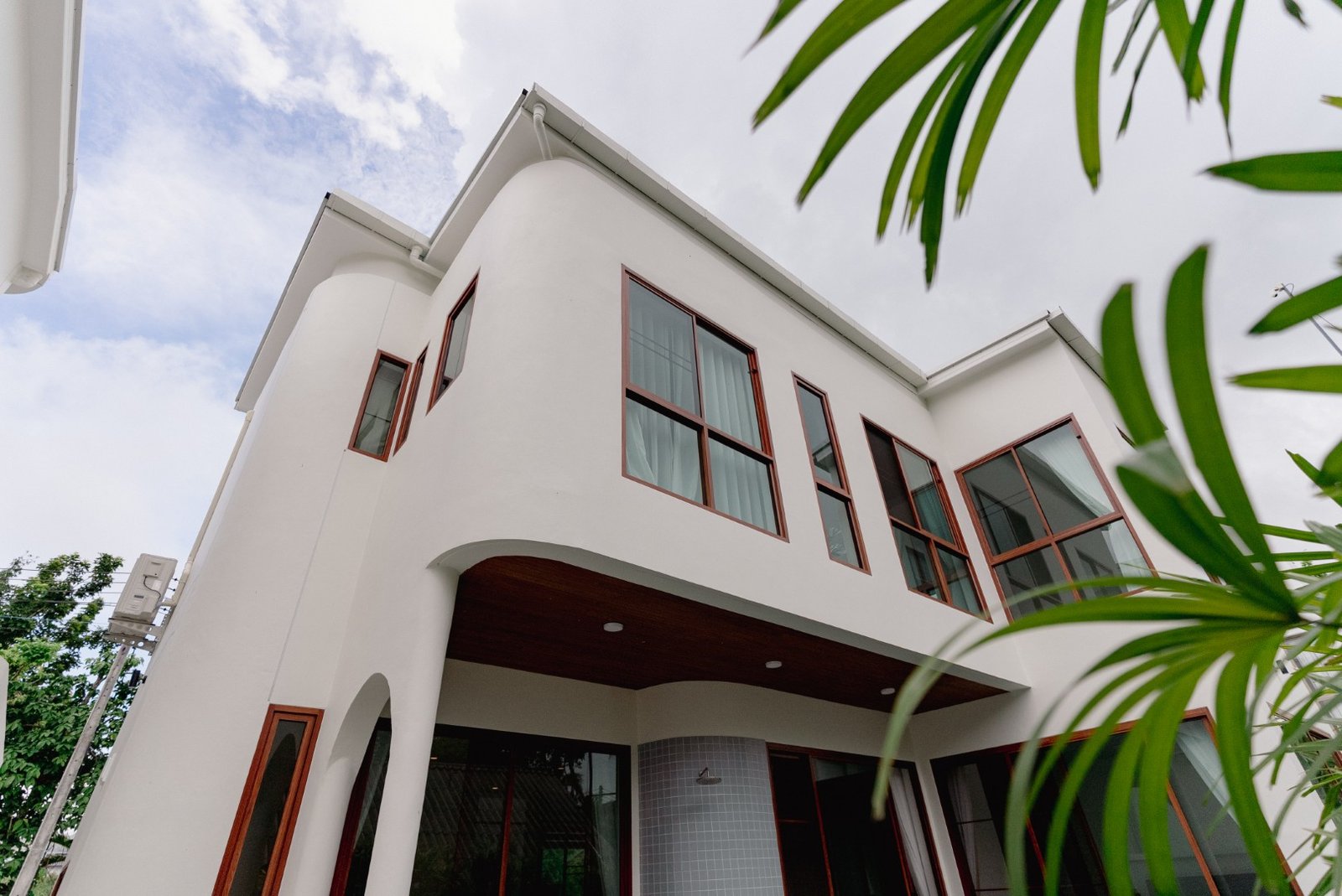 Family Houses & Homes